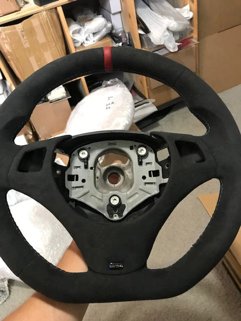 Steering/wheel badge